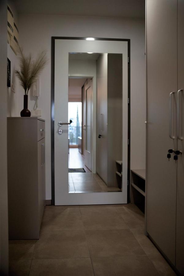 Burin Appartement Koper Buitenkant foto